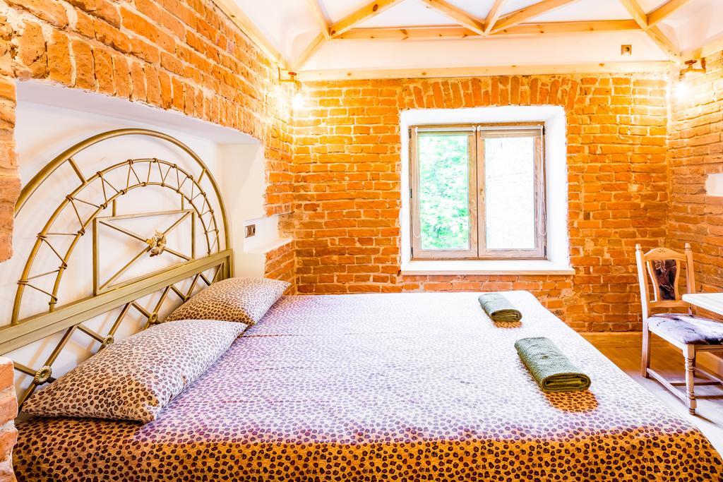 Nice Apartment Near Rynok Square Є Кондиціонер Світла Не Вимикали Leópolis Exterior foto